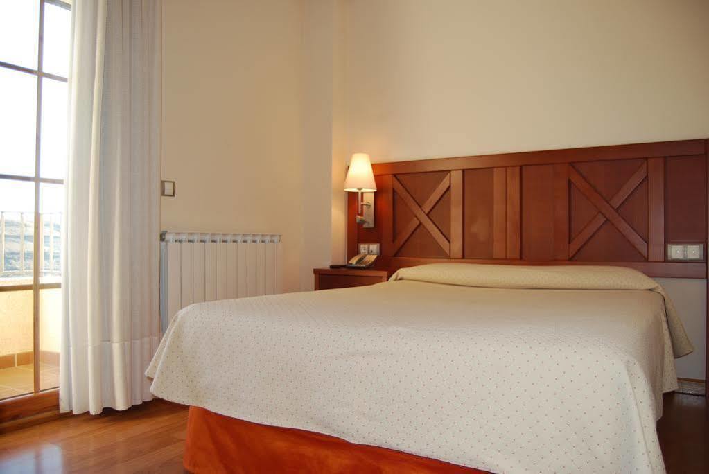 Hotel Meleiros Castro De Sanabria Exteriér fotografie